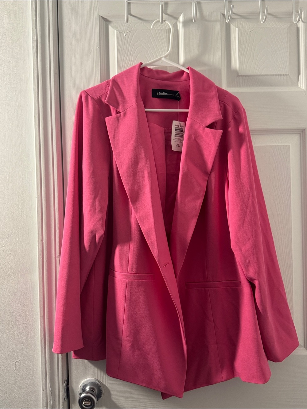 Studio by Torrid Bright Pink Women's Tailored Blazer